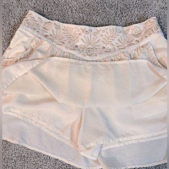 Joie Cream Embroidered Linen-Blend Skort with Pockets - Size Small - Picture 4 of 5
